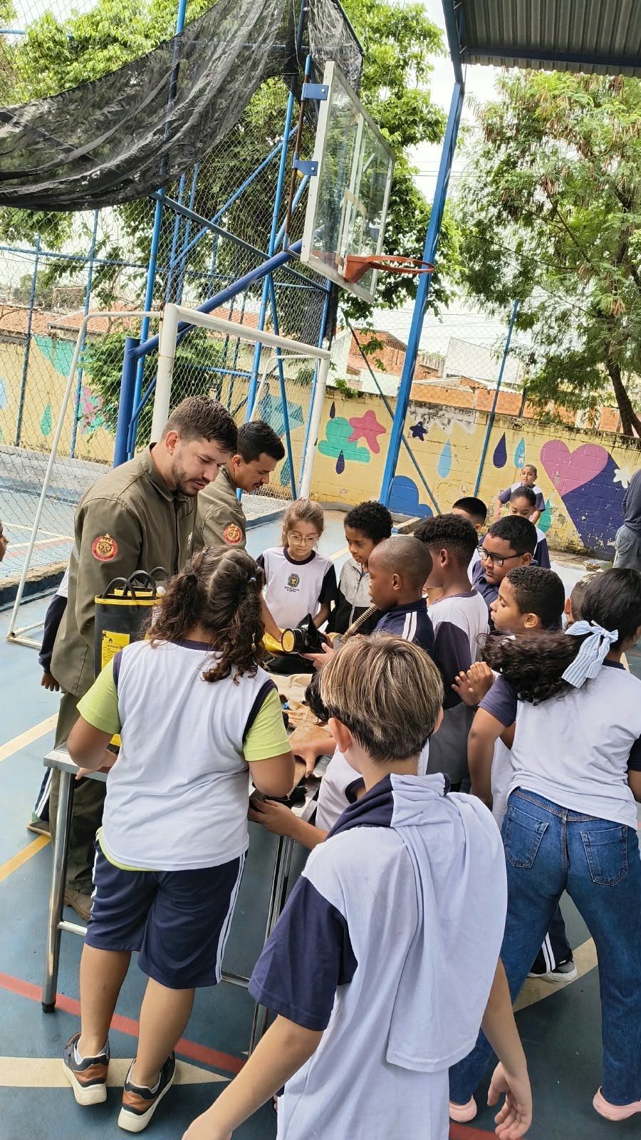 Mata de Santa Genebra promove atividade de educação ambiental com estudantes no Dia das Aves
